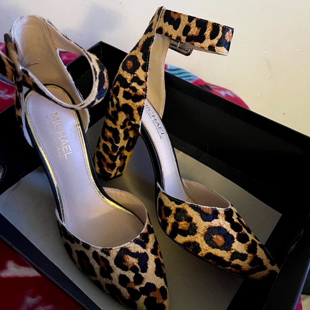 Leopard heels